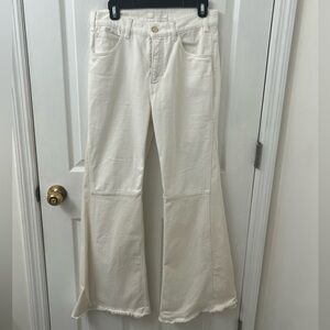 **AUTHENTIC Chloe off-white Flare Jeans